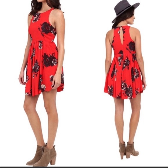 Free People Size 2 Cherry Red Floral Flutterby Fit & Flare Dress Back Keyhole - Picture 4 of 11